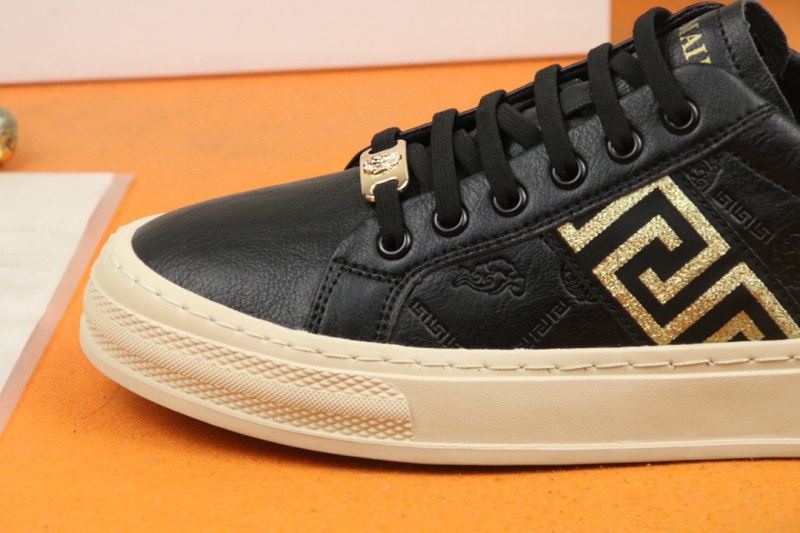 Givenchy Sneakers